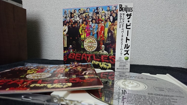 THE BEATLES Sgt. Pepper's Lonely Hearts Club Band CD
