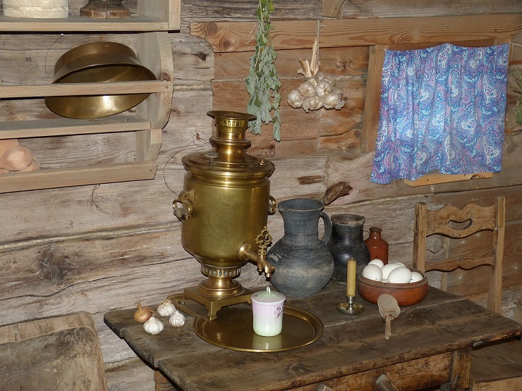 ロシアの伝統茶具 サモワール